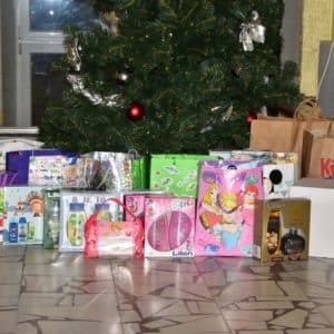 Adventní sbírka_06 Adventní sbírka pro Zařízení pro děti vyžadující okamžitou pomoc “ Na Horách“ v Kovářské