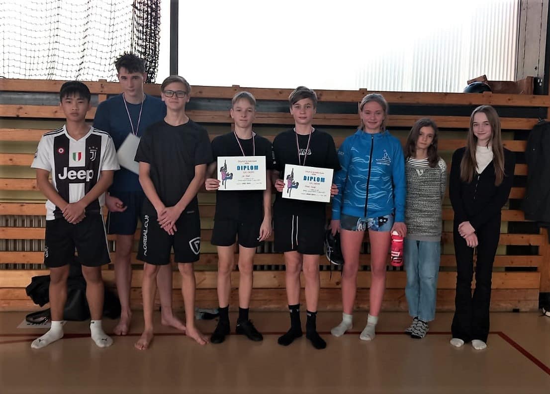 Prebory_ve_splhu_Kadan Zlatí, stříbrní a bronzoví ve šplhu na tyči – přebor Kadaně