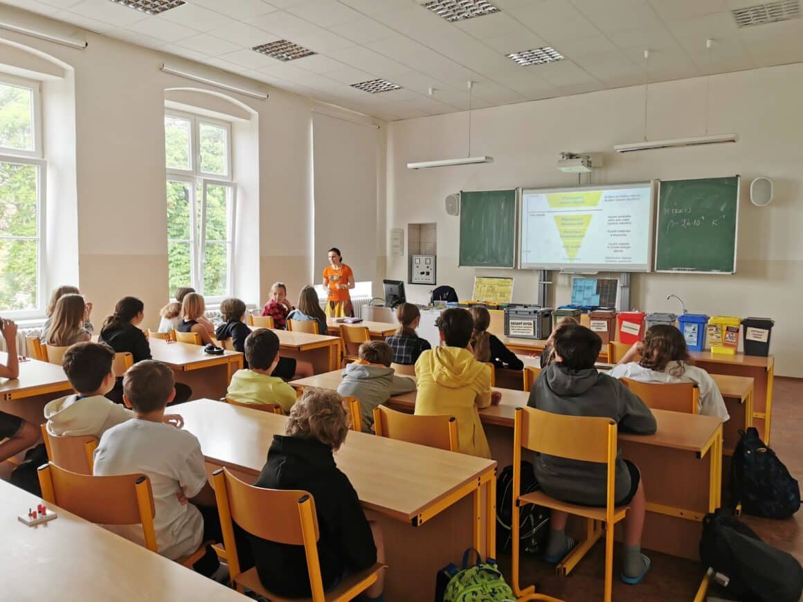 Tonda Obal na cestách