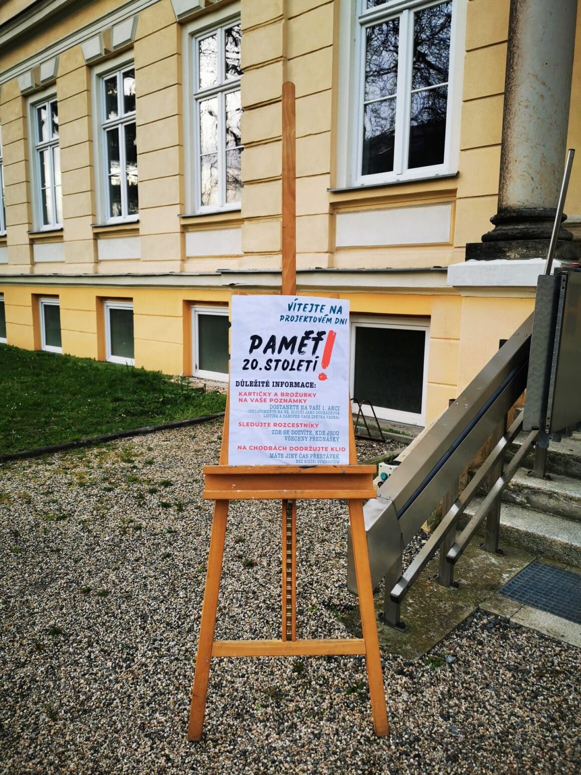 Projektový den „Paměť 20. století“