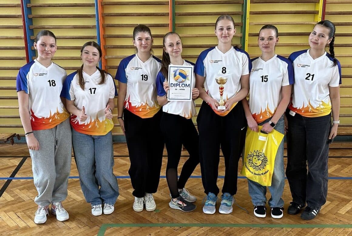 Zlatá přehazovaná