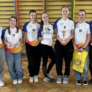 Zlatá přehazovaná