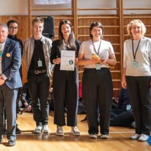 Čolku, vrať se / Newt, come back