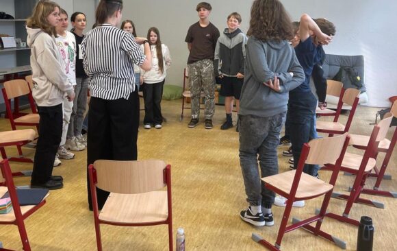 dez_informace_v_prime_08 (Dez)informace v primě