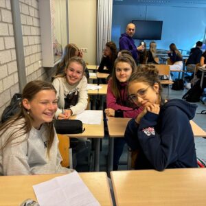 Návštěva v zemi kol, sýrů a větrných mlýnů: Týdenní pobyt studentů v Holandsku 2024