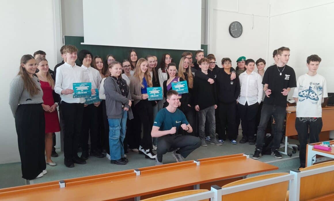 Zlatí v krajském kole Prezentiády