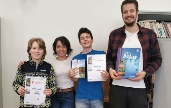 Geografové z Kadaně: Naši studenti opět zazářili v okresním kole!
