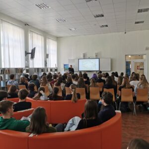 Siedlung – Výhledy: Holýšov a historie jednoho neobyčejného sídliště – přednáška historika Martina Veselého