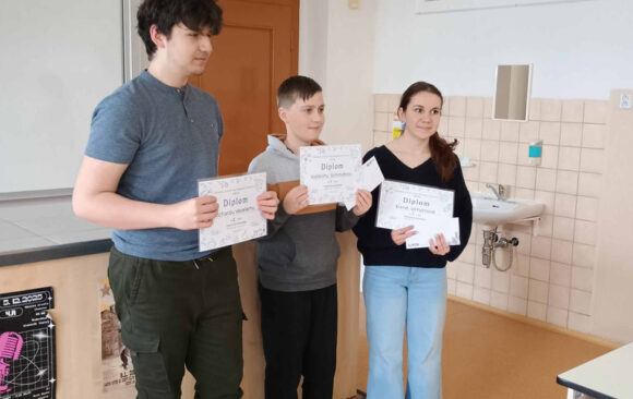 Chemická olympiáda kategorie D: Úspěch Richarda Veselého