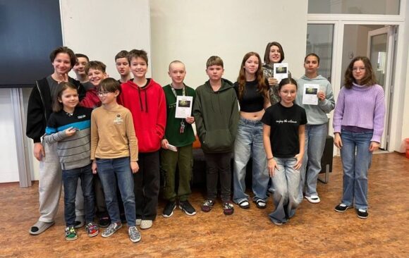 Mladí biologové excelovali v okresním kole: Kristýna Havlová a Reneé van Yperenen míří do Teplic