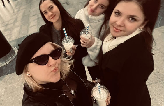 sezona_divadelniho_klubu_zahajena_06 Sezóna Divadelního klubu gymnázia zahájena